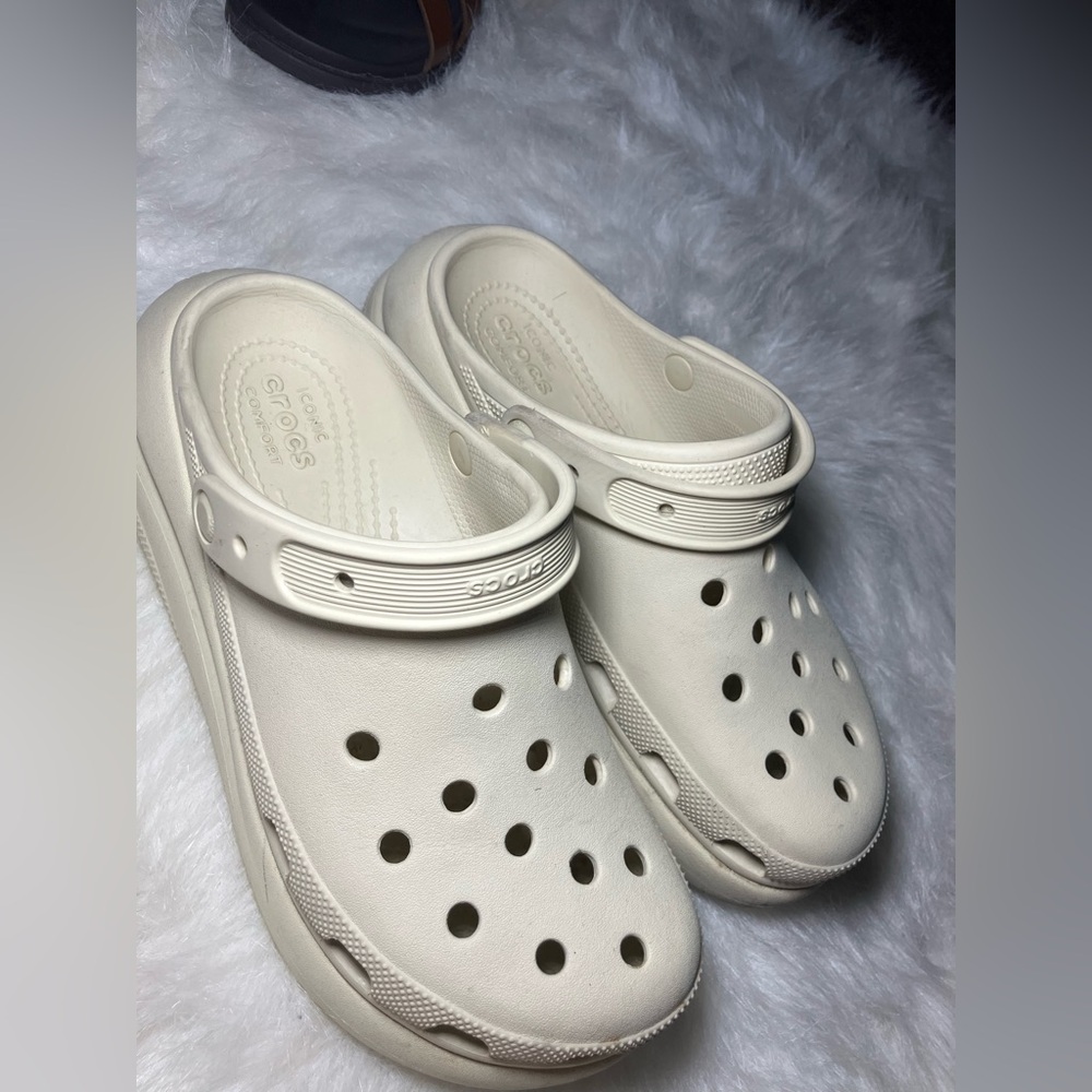 CROCS Classic Clogs in Off-White